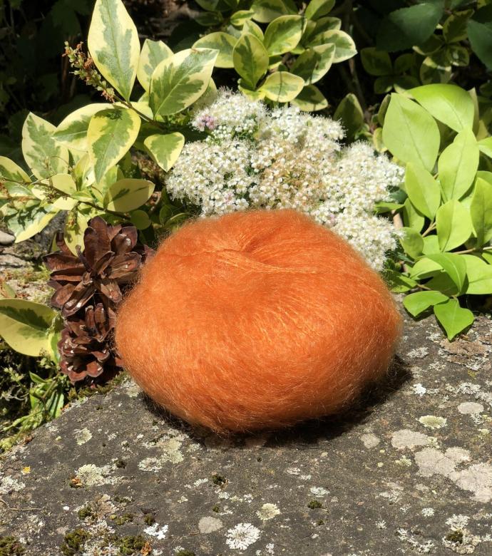 Pelote Mohair et Soie Primadonna