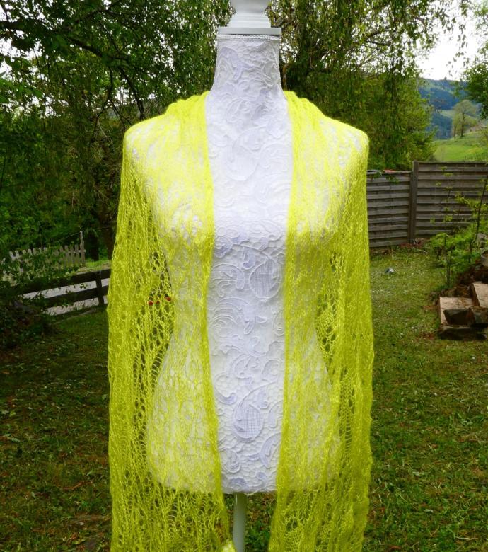 Echarpe tricot Mohair chartreuse