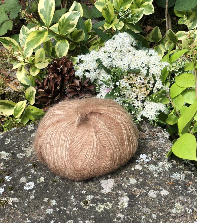 Pelote Mohair et Soie Élégance