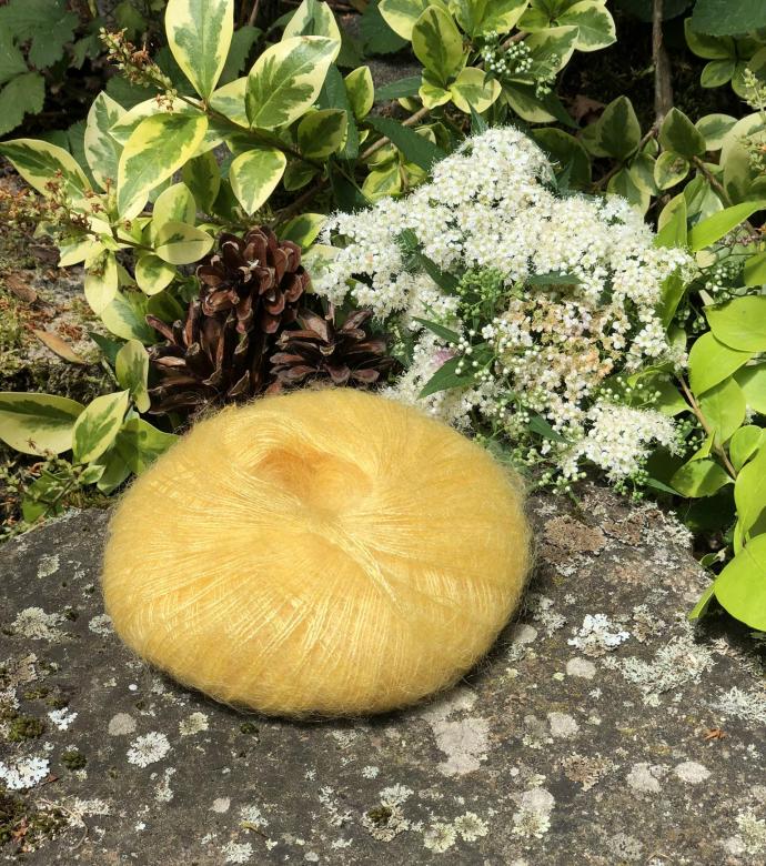 Pelote Mohair et Soie Élégance
