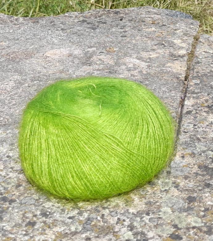 Pelote laine Mohair Elégance vert anis