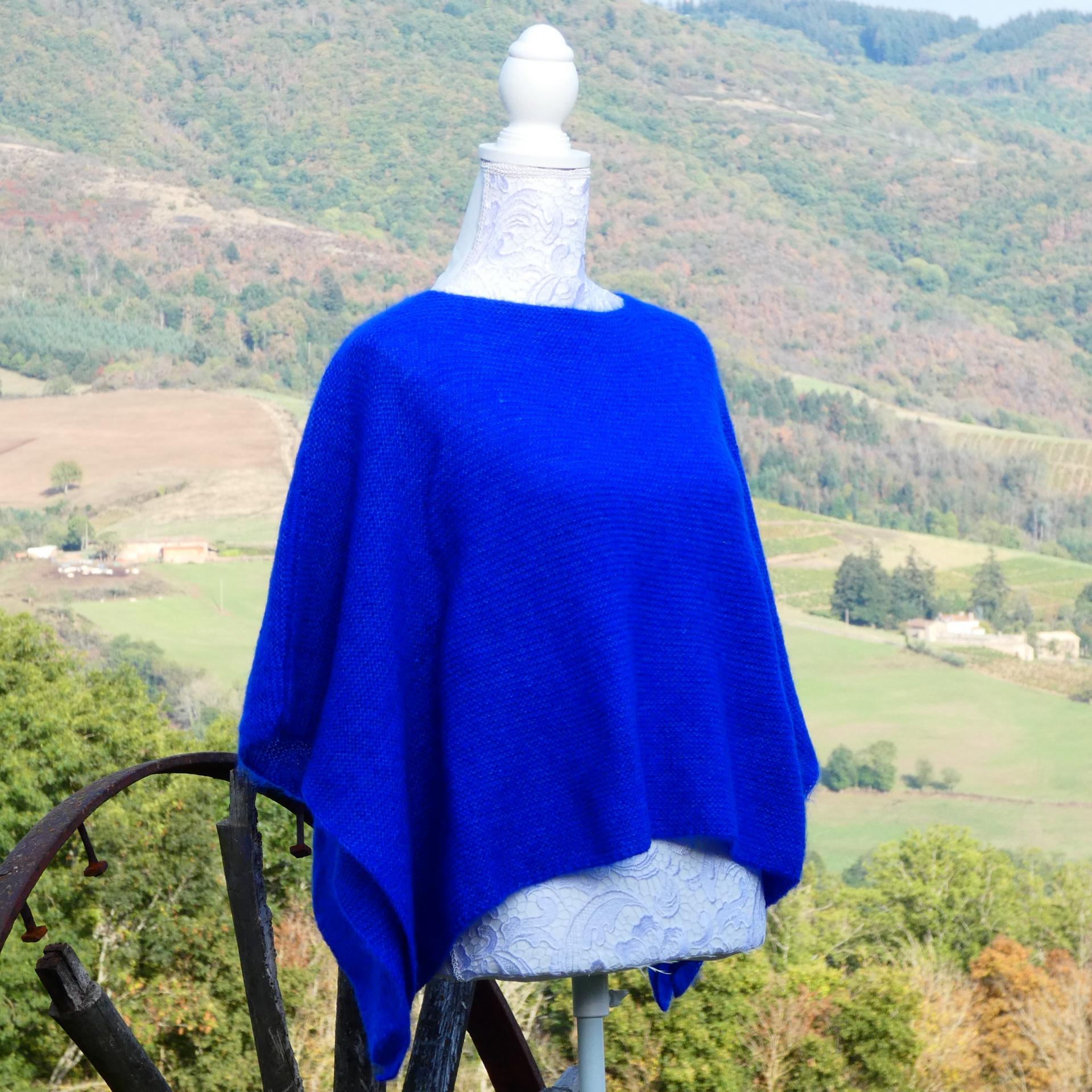 Claudia Mohair bleu klein