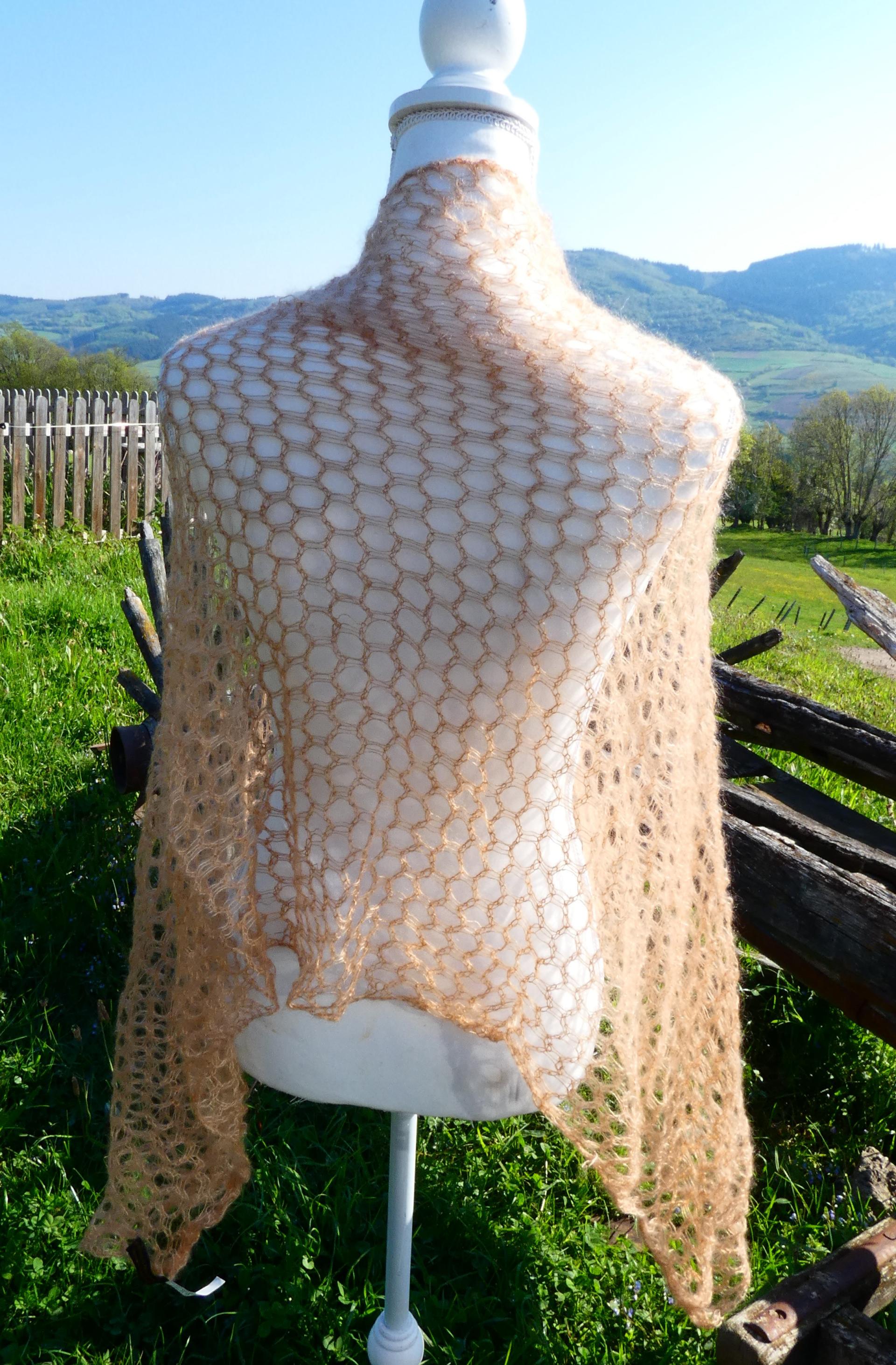 Carré tricot Mohair taupe 2