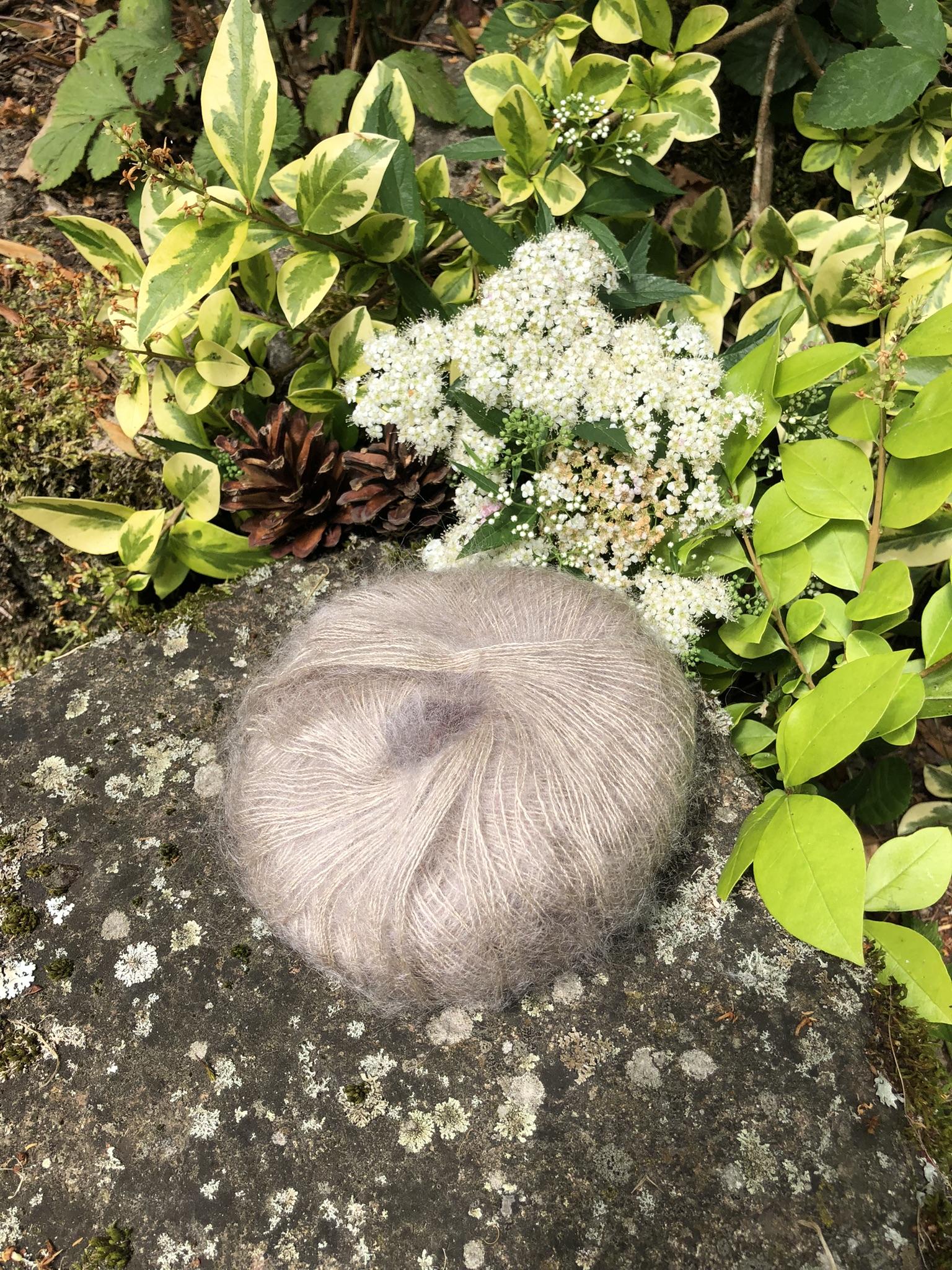 Pelote Mohair et Soie Élégance