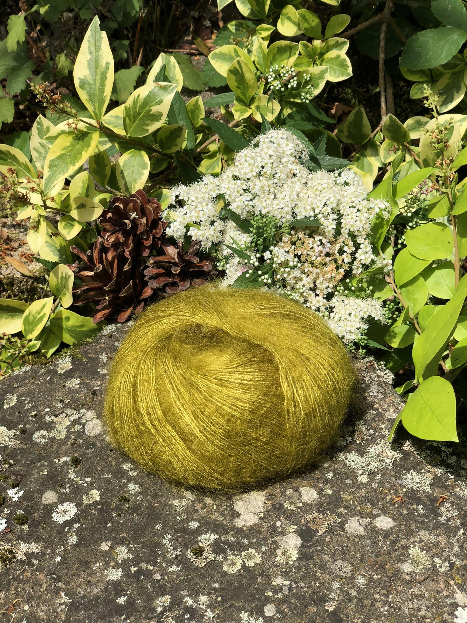 Pelote Mohair et Soie Élégance