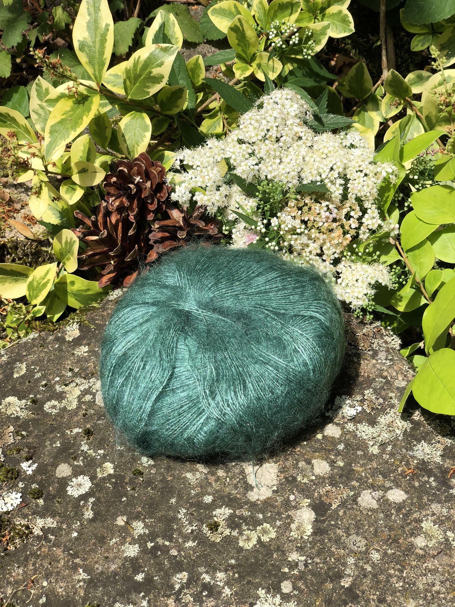 Pelote Mohair et Soie Élégance