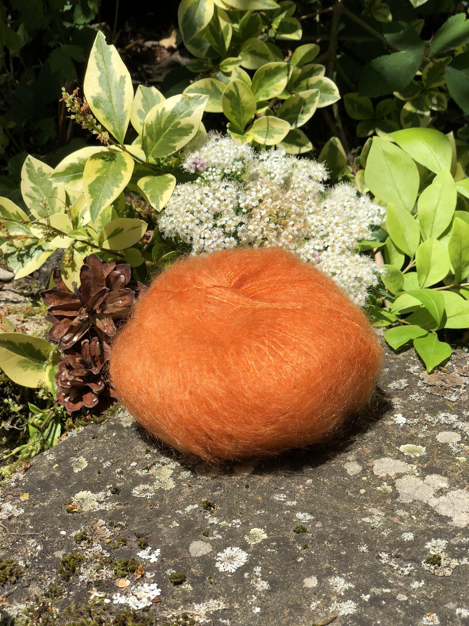 Pelote Mohair et Soie Primadonna