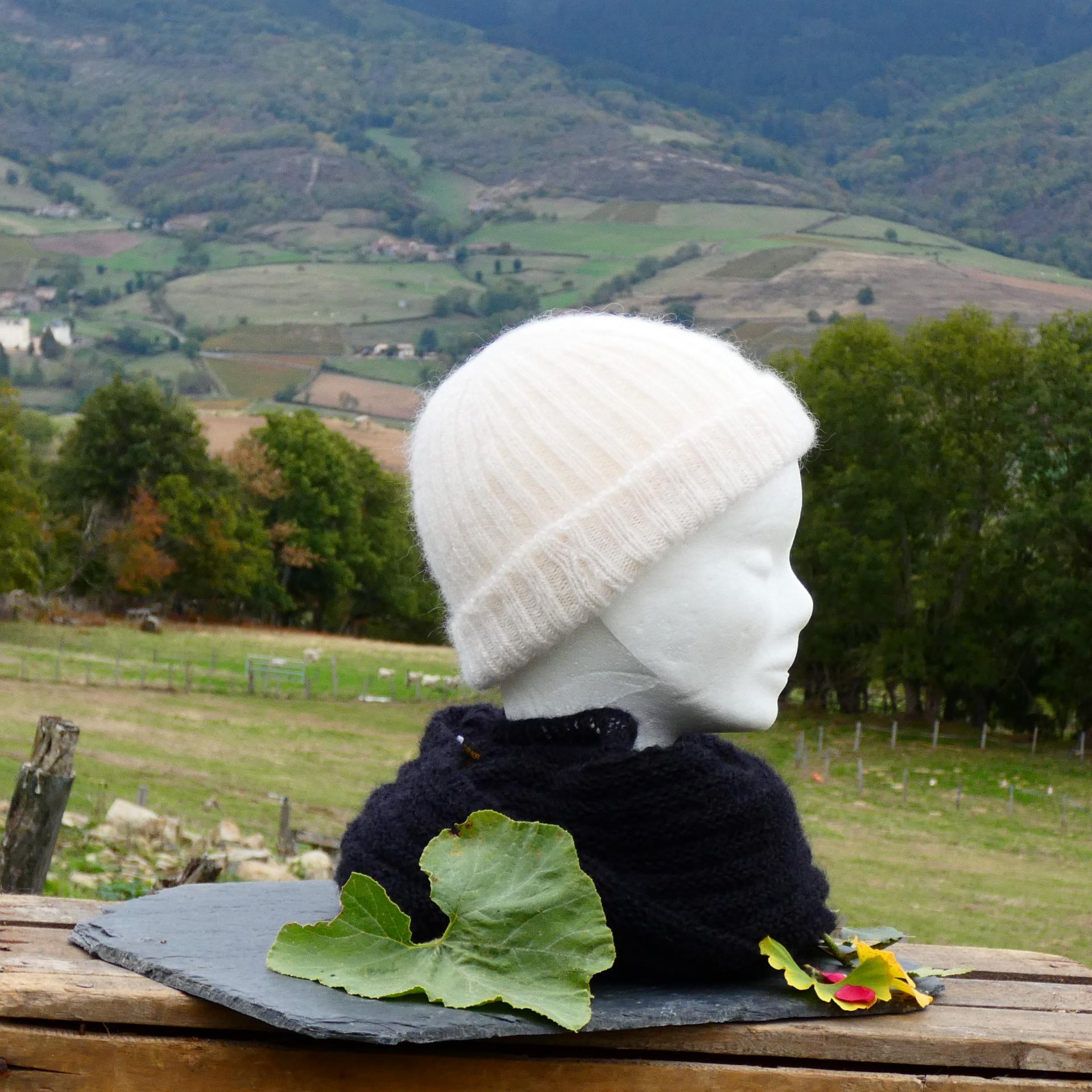 Bonnet Mohair et Soie Élégance