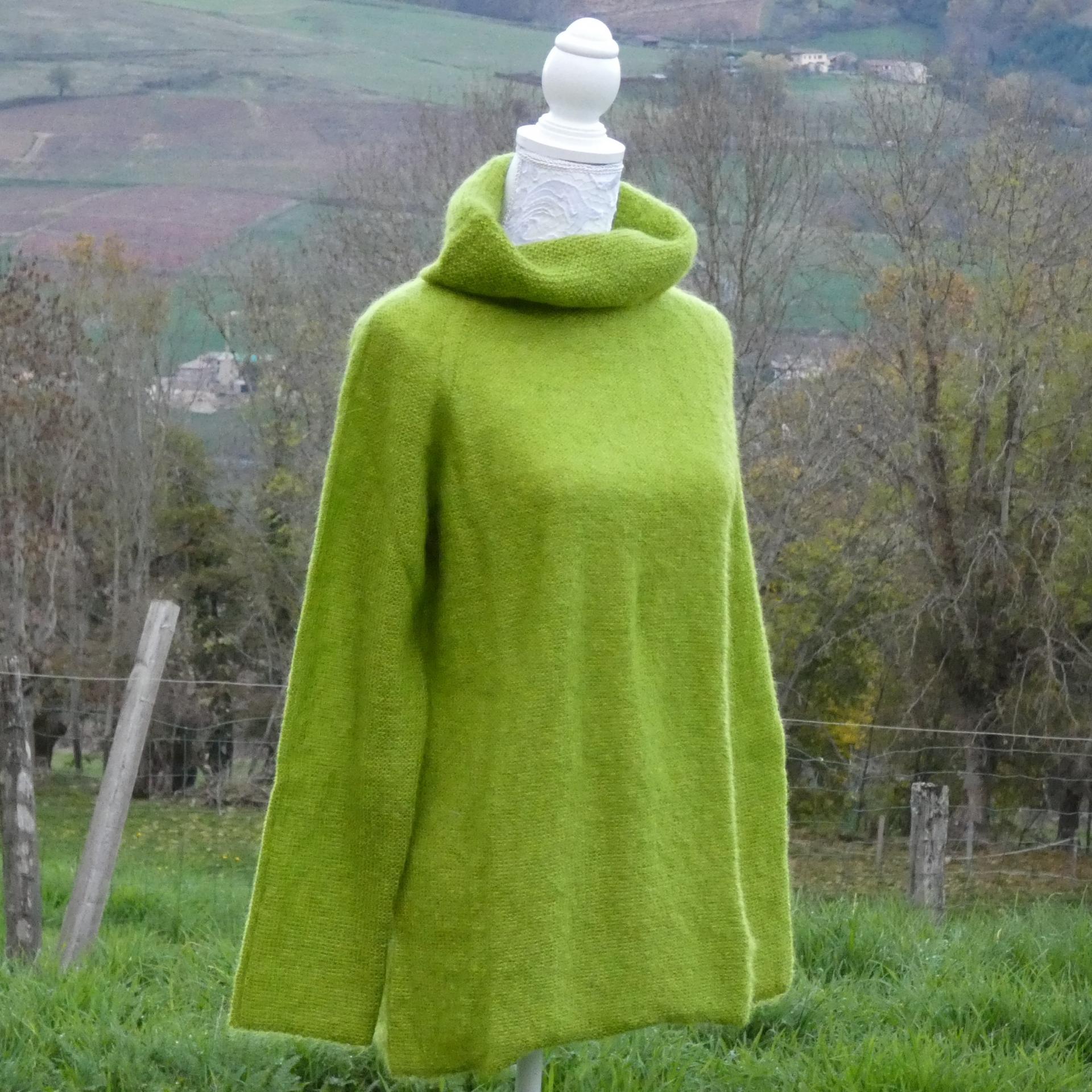 Pull tunique Mohair boule vert anis