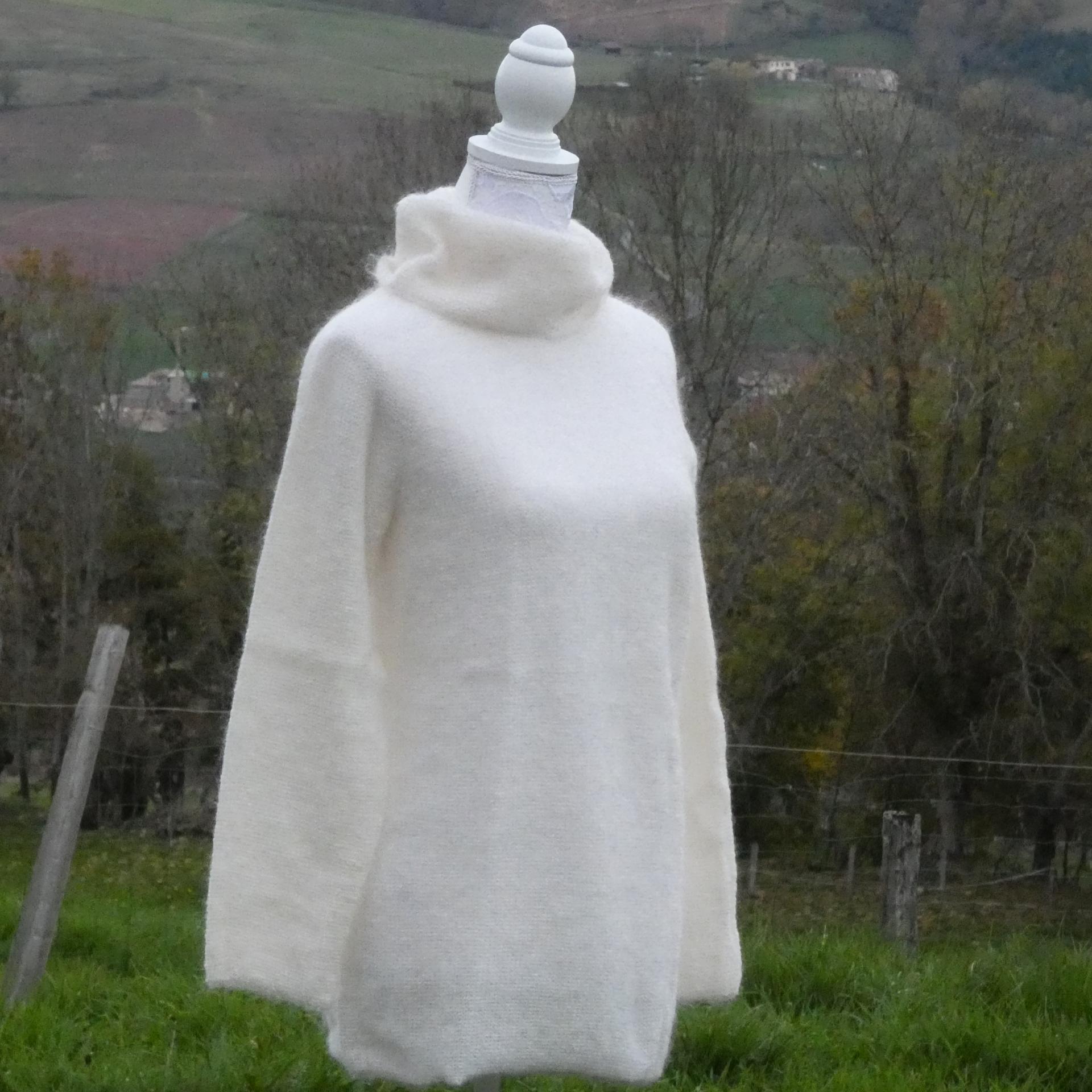 Pull tunique Mohair boule écru