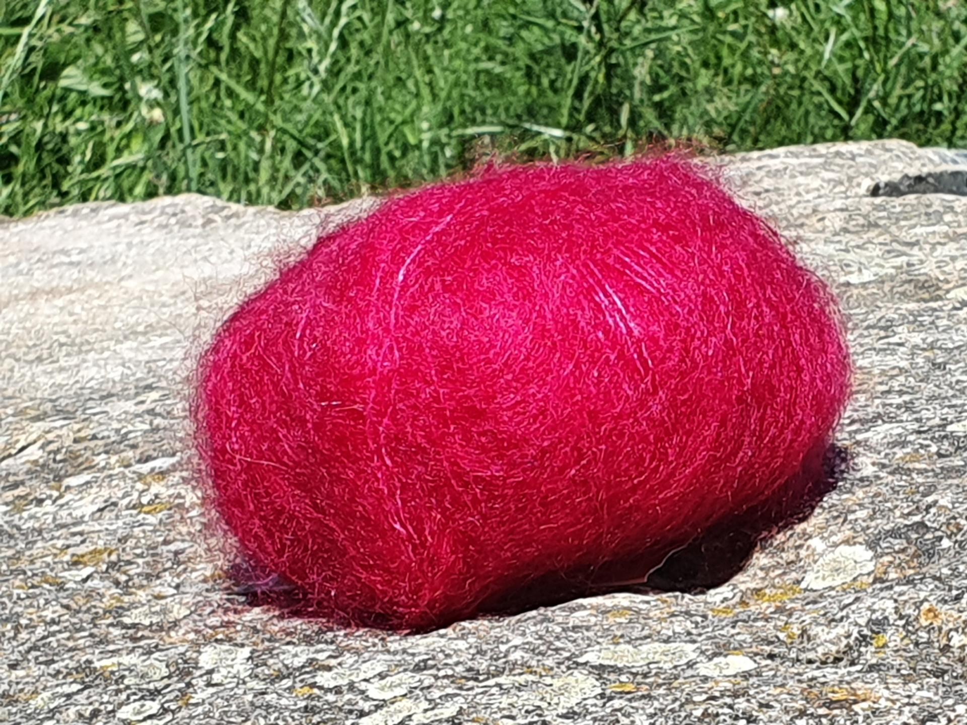 Pelote laine Mohair Primadonna framboise