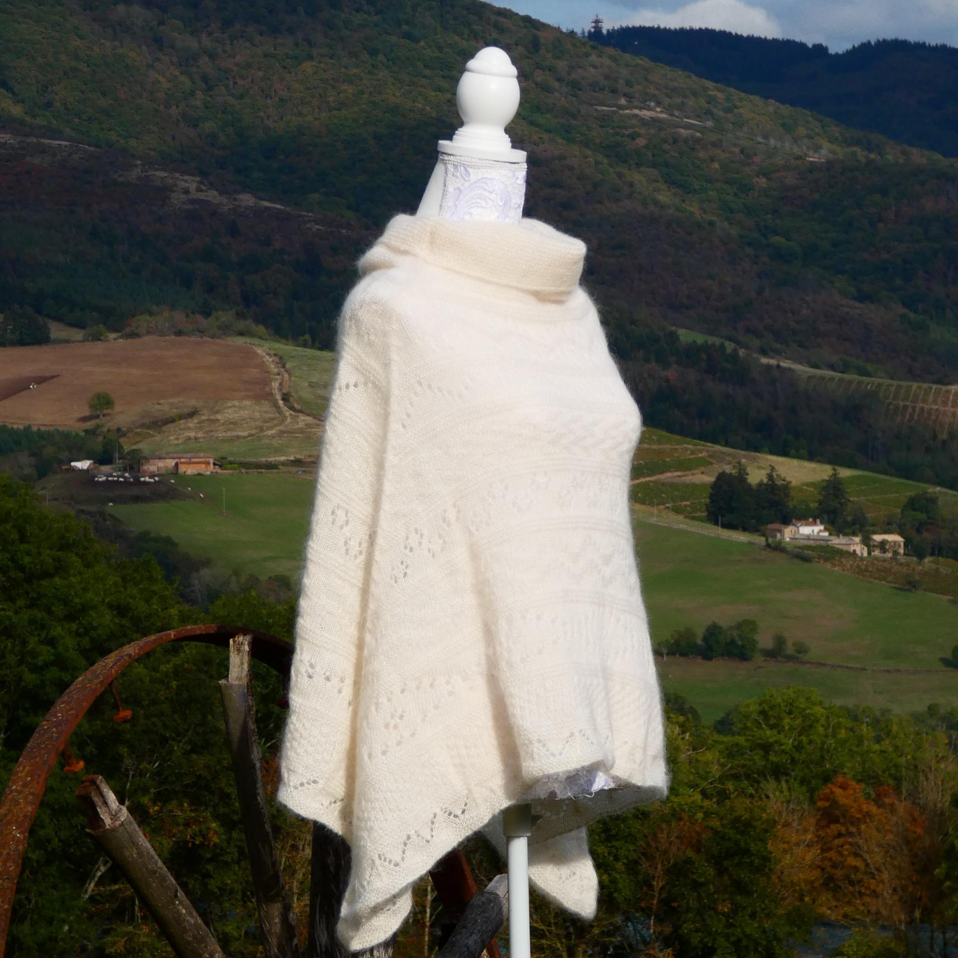 Poncho mohair écru