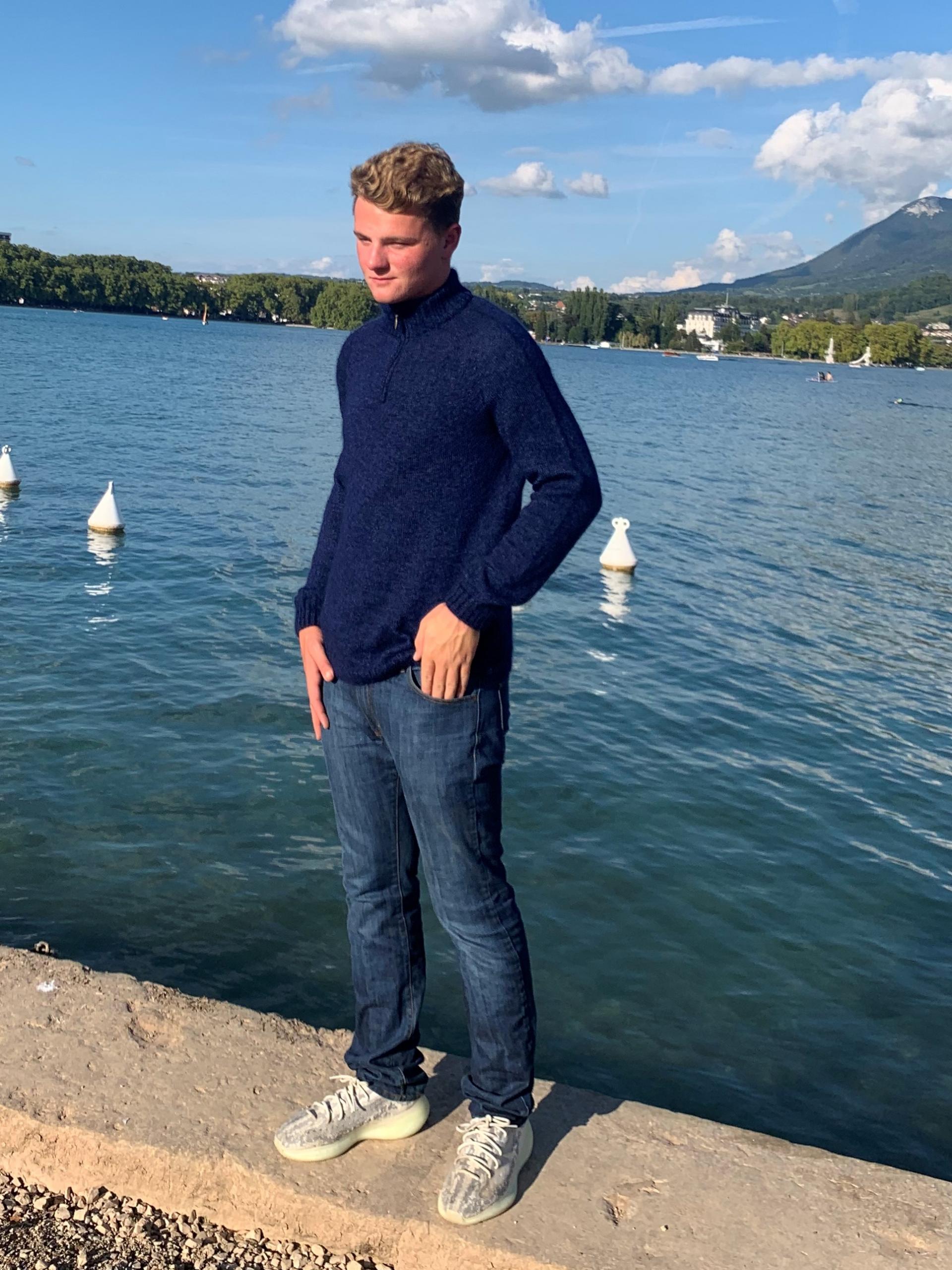Pull Homme Zippé Mohair Élégance