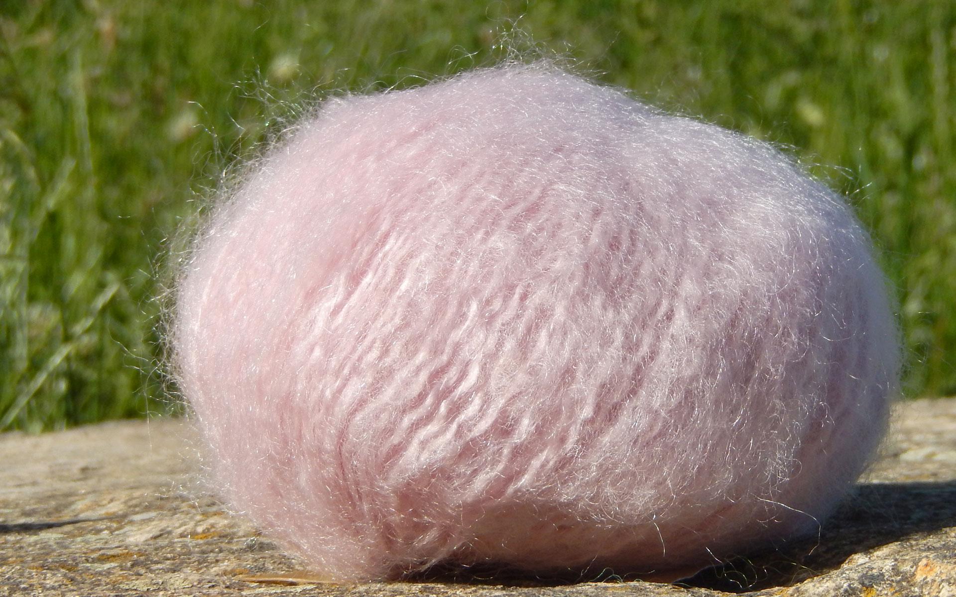 Pelote laine Mohair rose anglais